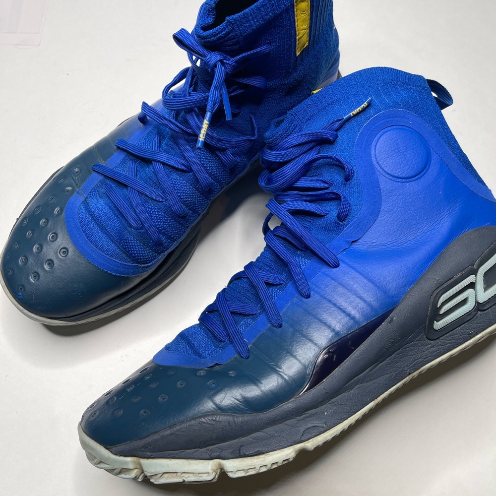 Under Armor SC Hi-top Basketball Shoes